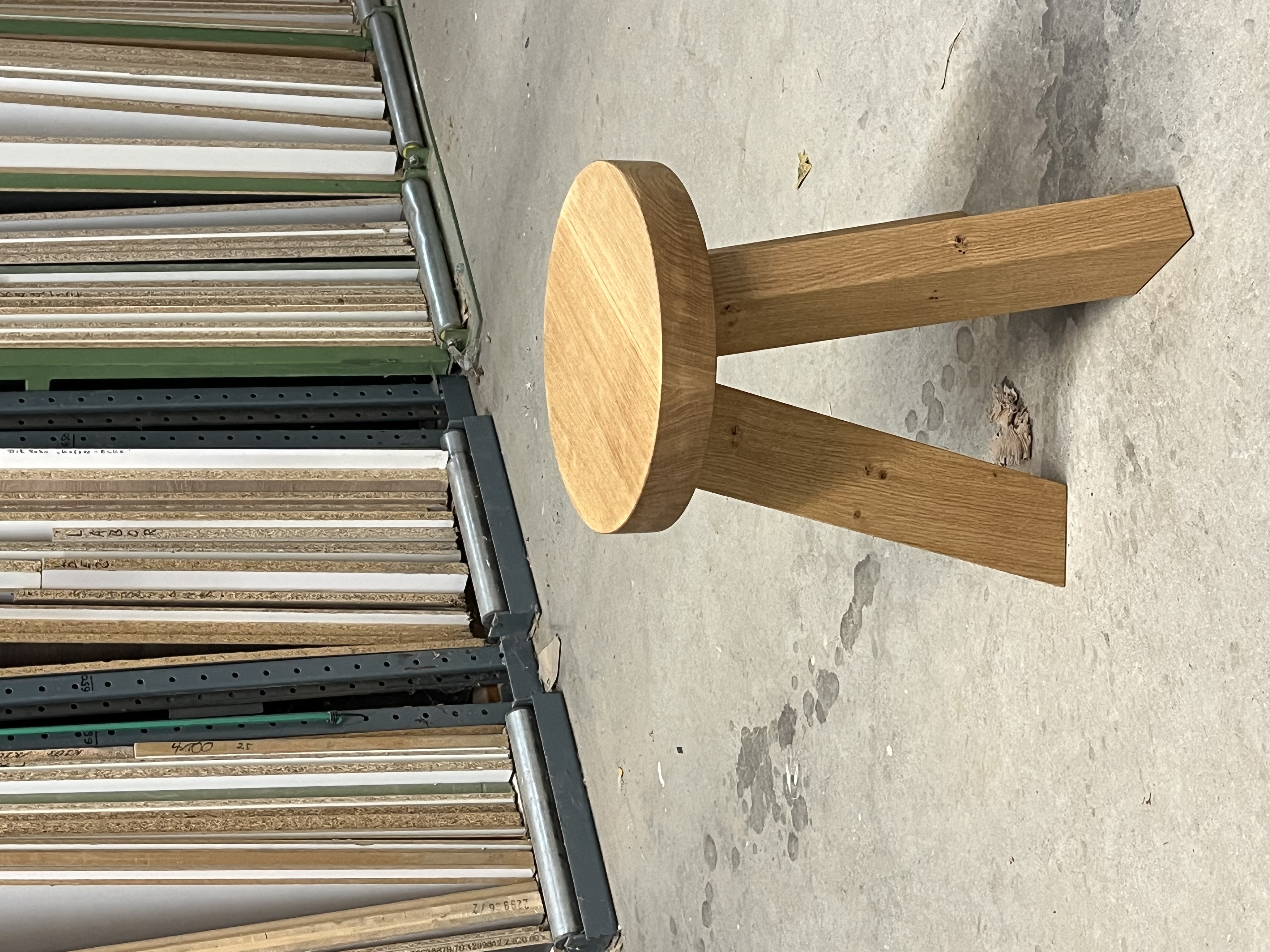 Hocker 1 Oak